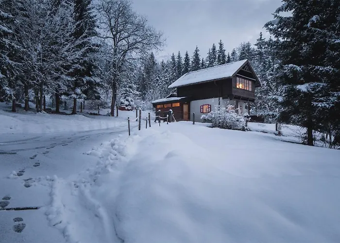 2 Chalets Chalet Innsbruck